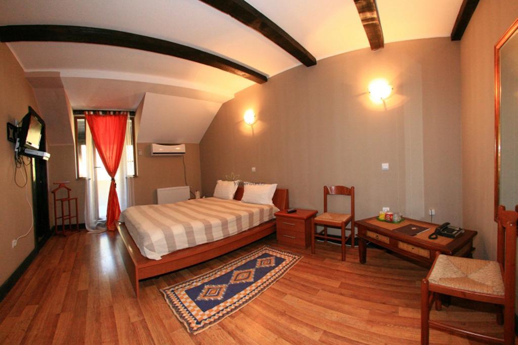 Hotel Castelul Lupilor Chimindia Pokoj fotografie